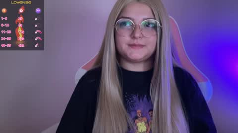 Snapshot of amandhaaa chatting on 02/06/25, 06:13 Amandha online show from 02/06/25, 06:13