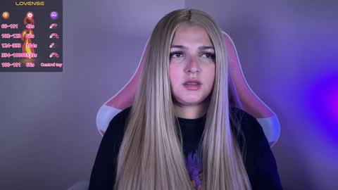 Snapshot of amandhaaa chatting on 02/06/25, 10:21 Amandha online show from 02/06/25, 10:21