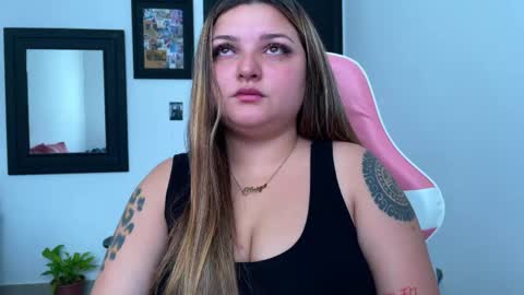 Snapshot of amandhaaa chatting on 05/24/26, 05:18 Amandha online show from 05/24/26, 05:18