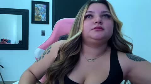 Snapshot of amandhaaa chatting on 06/08/26, 12:38 Amandha online show from 06/08/26, 12:38