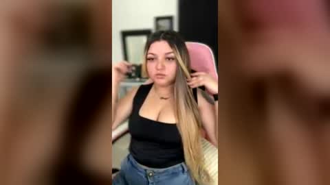 Snapshot of amandhaaa chatting on 07/19/26, 11:14 Amandha online show from 07/19/26, 11:14