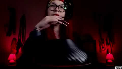 Snapshot of amanita__pantherina chatting on 09/17/25, 09:00 Goddess Amanita online show from 09/17/25, 09:00