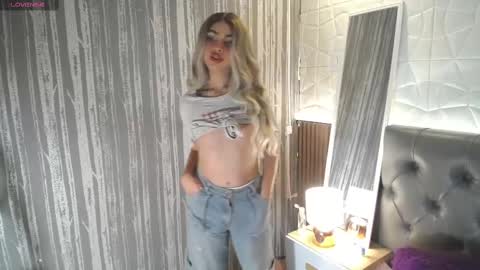 Snapshot of amapola_hs chatting on 10/03/25, 10:29 amapola_hs online show from 10/03/25, 10:29