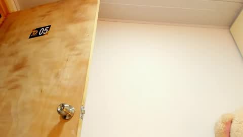 amara_brunet online show from 11/16/25, 02:55