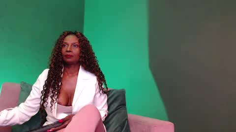 Snapshot of amara_bss_ chatting on 01/16/25, 01:14 luna online show from 01/16/25, 01:14