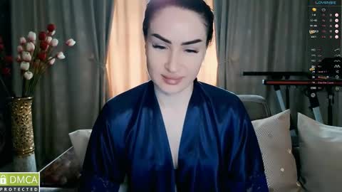 amara campbell online show from 09/12/25, 03:28