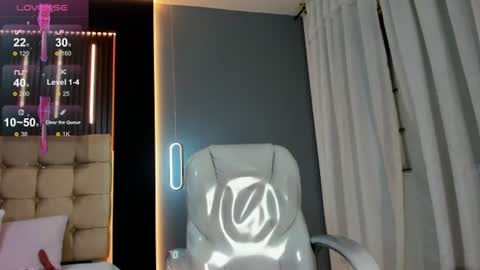      online show from 06/29/26, 02:17