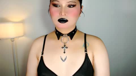 Amara online show from 04/24/26, 07:00