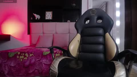 Snapshot of amara_sexy_ chatting on 02/27/26, 08:31 amara_sexy_ online show from 02/27/26, 08:31