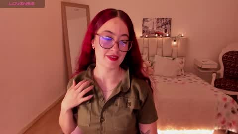 amaraa_couper1 online show from 01/16/26, 04:27
