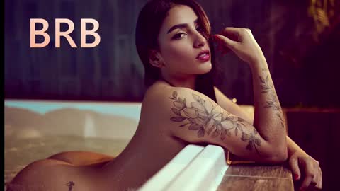 Snapshot of amaralane_ chatting on 09/15/25, 10:32 Amara Lane online show from 09/15/25, 10:32