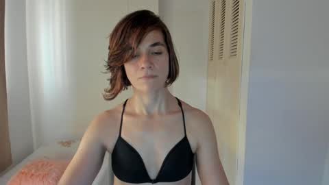 Amarantha online show from 02/14/25, 10:04