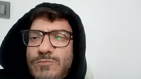 amaras5 online show from 11/19/25, 01:27