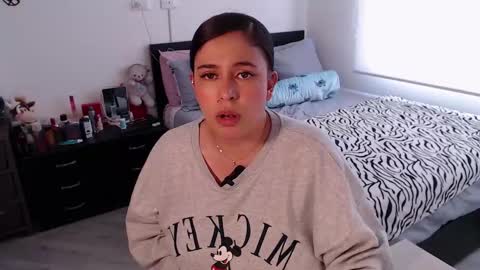 Mila  online show from 02/12/25, 07:24