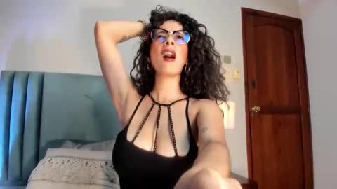 Amara Yasbel online show from 03/18/26, 06:33