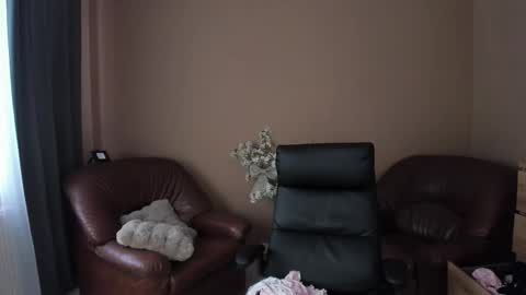 amateur_fitbabex online show from 01/16/26, 07:34