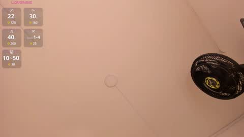 Snapshot of amatiista_12 chatting on 12/02/24, 08:44 A M A T I S T A online show from 12/02/24, 08:44