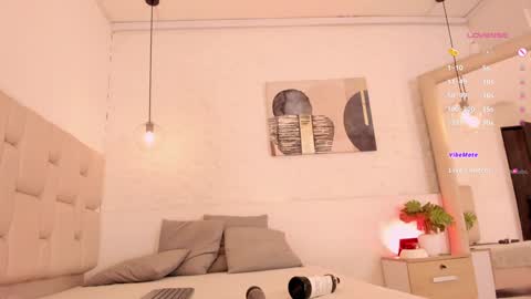 Snapshot of amatiista_12 chatting on 12/18/24, 11:19 A M A T I S T A online show from 12/18/24, 11:19