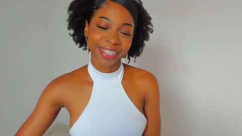 Snapshot of amatiistur chatting on 12/13/24, 07:43 Tammy online show from 12/13/24, 07:43