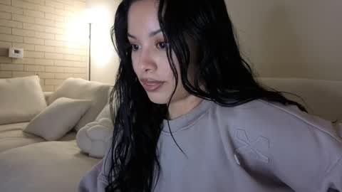 Snapshot of amaya_floress chatting on 05/31/26, 07:37 amaya_floress online show from 05/31/26, 07:37