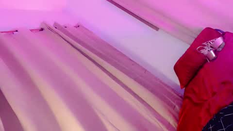 Amaya online show from 10/31/25, 08:54