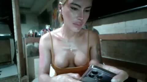 kendra online show from 05/17/26, 04:47