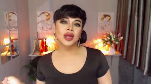 Snapshot of amazingfatcock_ts chatting on 01/22/25, 12:49 MISS JAZMINE QUEEN OF HELLFIRE online show from 01/22/25, 12:49