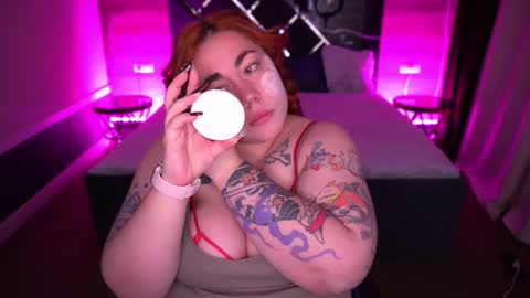 Ellie online show from 10/14/25, 09:04