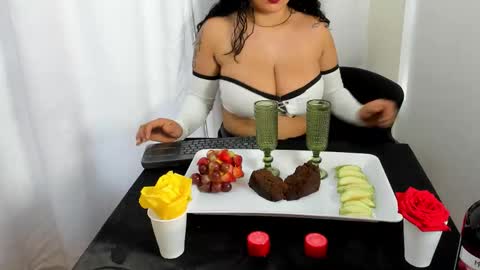 ambar85 online show from 11/30/25, 10:03