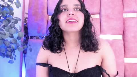   online show from 10/20/25, 07:03
