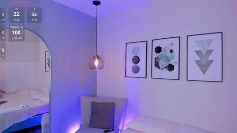 ambarevans_ online show from 10/29/25, 11:56