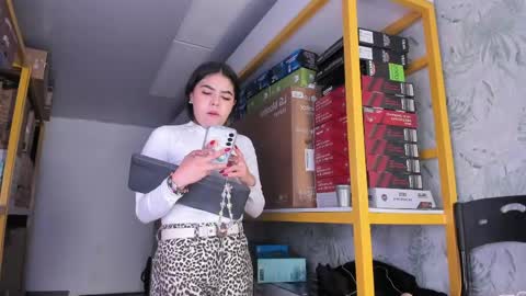 Snapshot of ambarina_ chatting on 05/12/26, 11:51 Ambarina online show from 05/12/26, 11:51