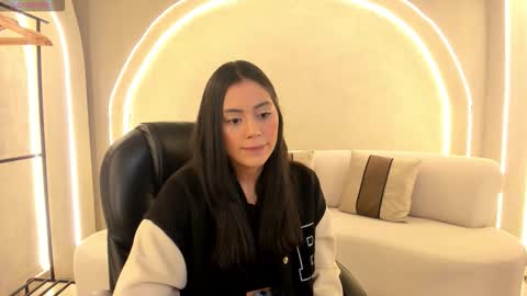 Ambar  online show from 11/06/25, 12:06