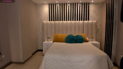 Ambar  online show from 04/08/26, 10:48