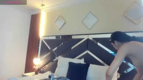 Ambar Ross online show from 04/16/26, 01:56