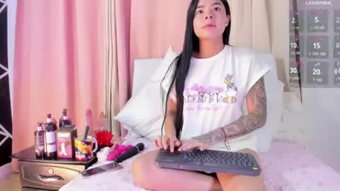 Ambar  online show from 06/13/26, 09:07