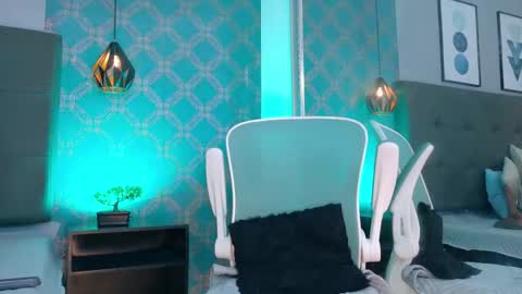 Snapshot of ambarroberts chatting on 05/05/26, 04:15 Ambar online show from 05/05/26, 04:15