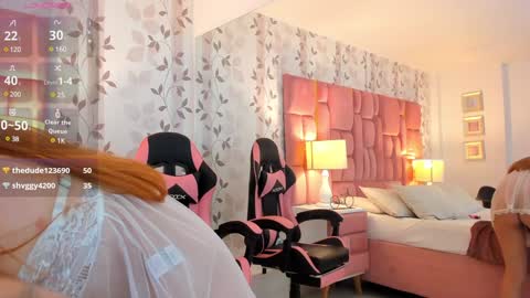 Snapshot of ambarsantany chatting on 02/26/25, 12:38 AmbarSantany online show from 02/26/25, 12:38