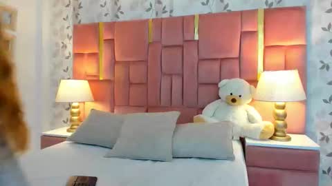 Snapshot of ambarsantany chatting on 10/18/25, 10:21 AmbarSantany online show from 10/18/25, 10:21