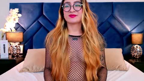 AmbarSantany  online show from 11/29/25, 12:35