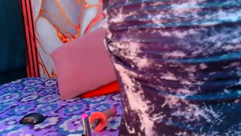 ambarsmit69 online show from 04/12/26, 01:05