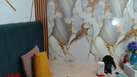 ambarsmit69 online show from 04/15/26, 10:55