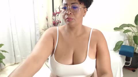  Amber Sofhia  online show from 02/18/25, 09:09