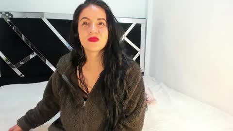   online show from 01/28/25, 09:19