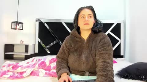   online show from 02/14/25, 10:49