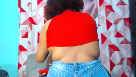 Snapshot of ambeerr_28 chatting on 03/07/25, 02:57 Amber online show from 03/07/25, 02:57