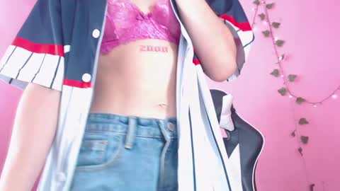 Snapshot of ambel_rose chatting on 02/20/25, 10:59 ambel_rose online show from 02/20/25, 10:59