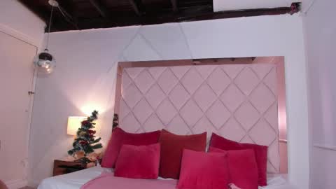 ambel_rose online show from 12/14/25, 04:23