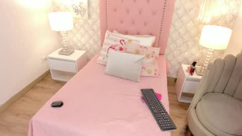 amber  ferrera online show from 02/17/26, 11:40