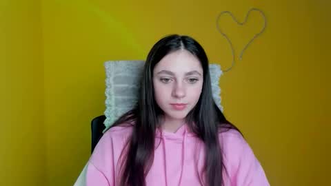 Snapshot of amber__r chatting on 02/05/26, 12:54 Amber online show from 02/05/26, 12:54